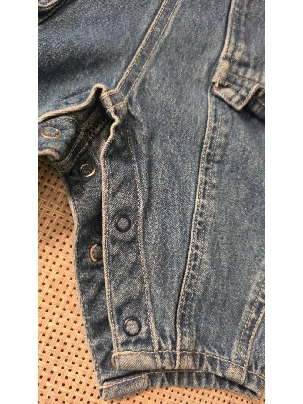 VINTAGE BABY OSH KOSH DENIM OVERALLS SQUIRREL TREE  3-6 MOS 12 16 LBS OSHKOSH